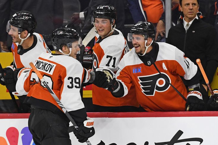 Travis-Konecny-Matvei-Michkov-Flyers-Preseason-2024.jpg