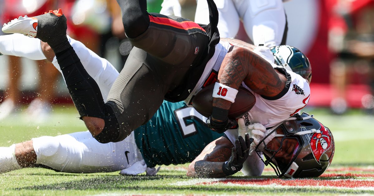 The pivotal plays from the Eagles' Week 4 meltdown against the Bucs