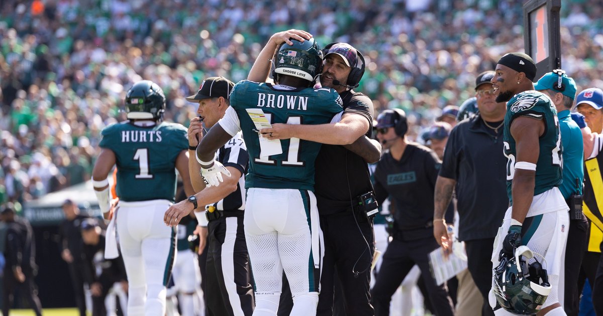 Eagles reiterate that A.J. Brown is a great player, will also listen to trade offers for him