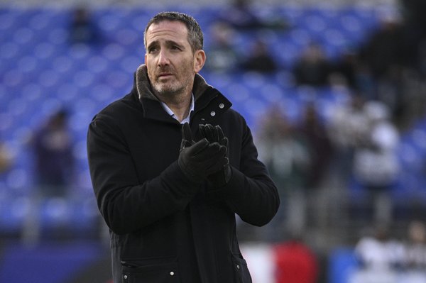 040625HowieRoseman