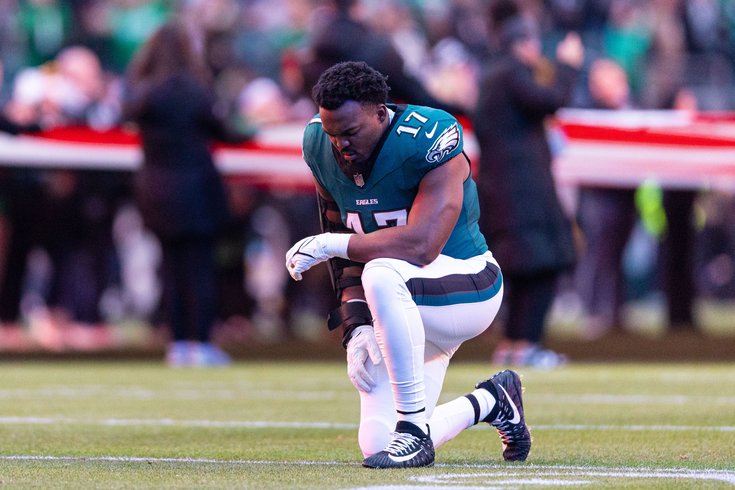 Nakobe-Dean-Eagles-knee-injury_011425