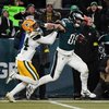 Dallas Goedert Eagles Packers Stiff Arm