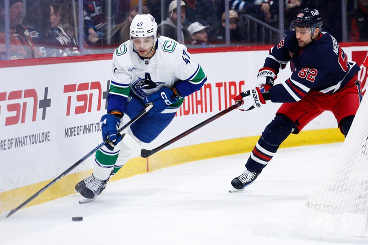 Noah-Juulsen-Canucks-2024-25-NHL.jpg
