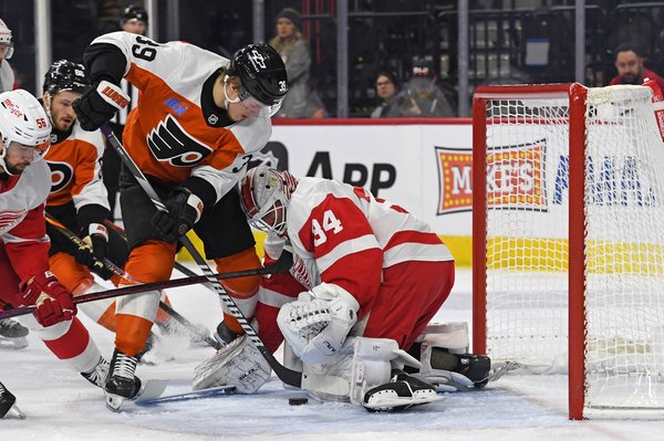 Matvei-Michkov-Flyers-Red-Wings-1.21.25-NHL.jpg