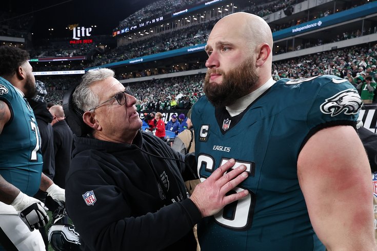 Jeff-Stoutland-Lane-Johnson-Eagles-NFC-Title-2025.jpg