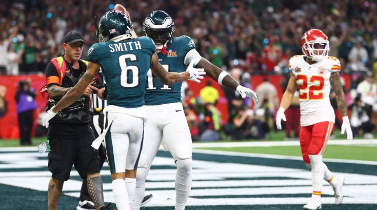 DeVonta-Smith-TD-Celebration-Super-Bowl-59-2025-NFL.jpg