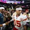 Jalen-Hurts-Patrick-Mahomes-Super-Bowl-Handshake-NFL.jpg