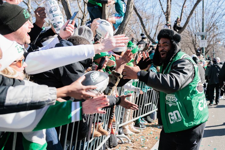 Brandon-Graham-Super-Bowl-Parade-2025-Eagles.jpg