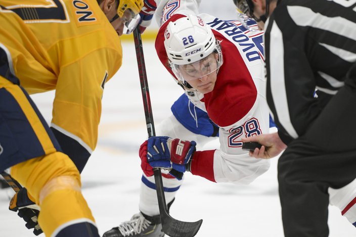 Christian-Dvorak-Canadiens-2024-25-NHL.jpg