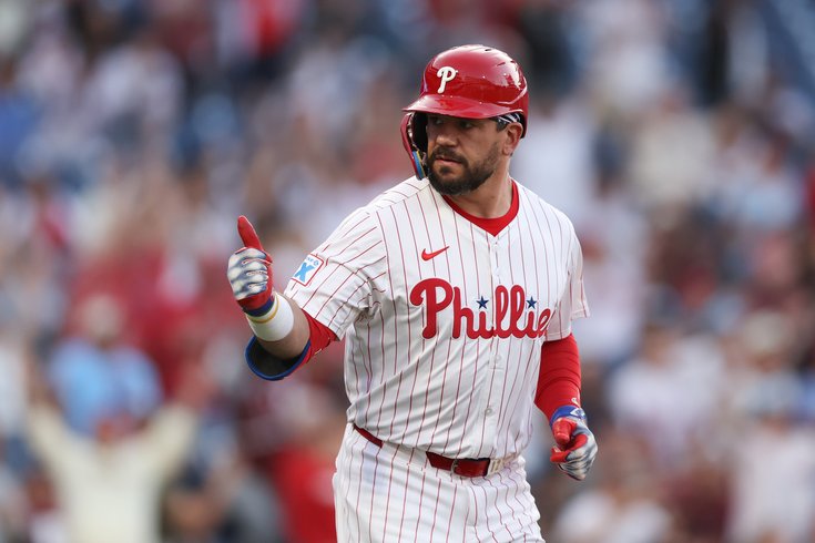 Kyle-Schwarber-Phillies_050125