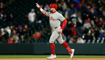 kyle-schwarber-phillies-rockies-300-home-run-coors-field.jpg