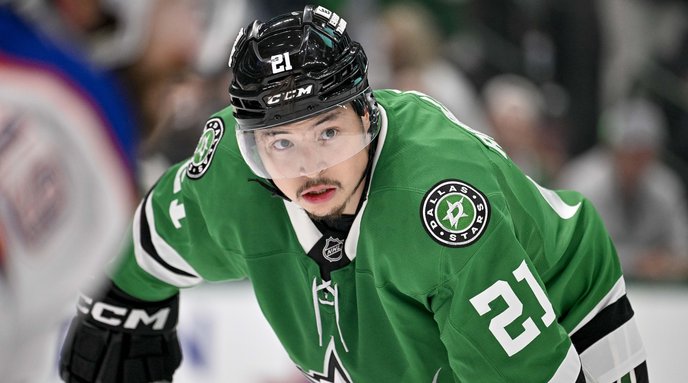 Jason-Robertson-Stars-Playoffs-2025-NHL.jpg