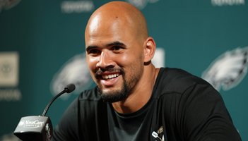 Zack-Baun-Eagles-Minicamp-Press-Conference-6.10.2025-NFL.jpg