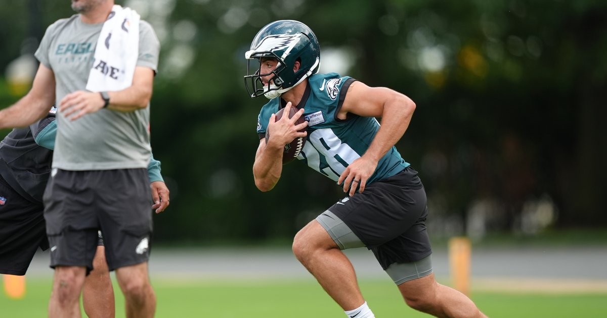 Eagles 2025 training camp battle tracker