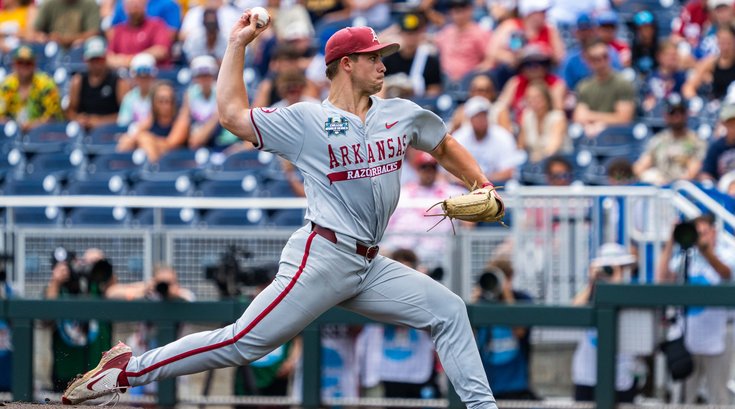 Gage-Wood-Pitches-CWS-Arkansas-6.16-25.jpg