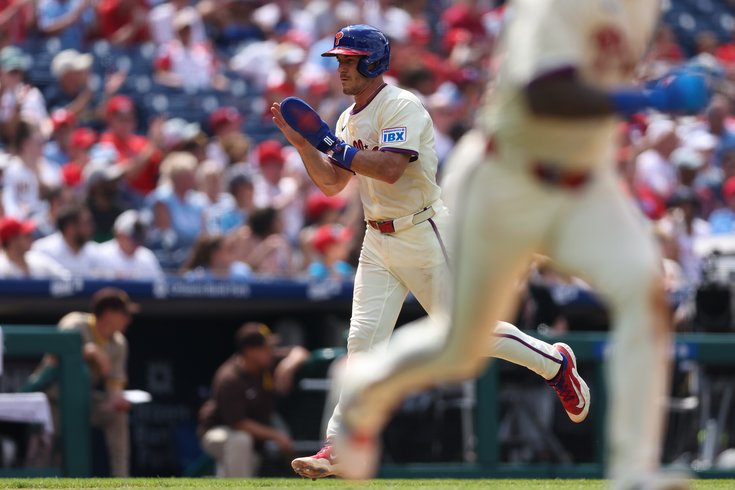 J.T.-Realmuto-Phillies-Padres_070225