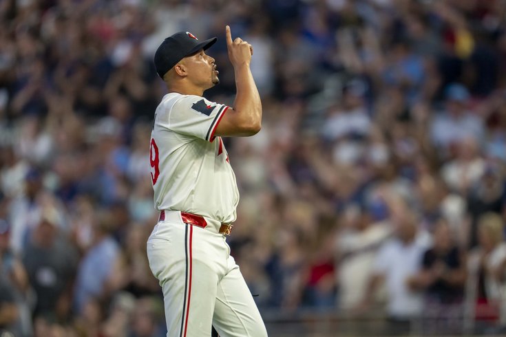 Jhoan-Duran-Phillies-mlb-trade-deadline_073025