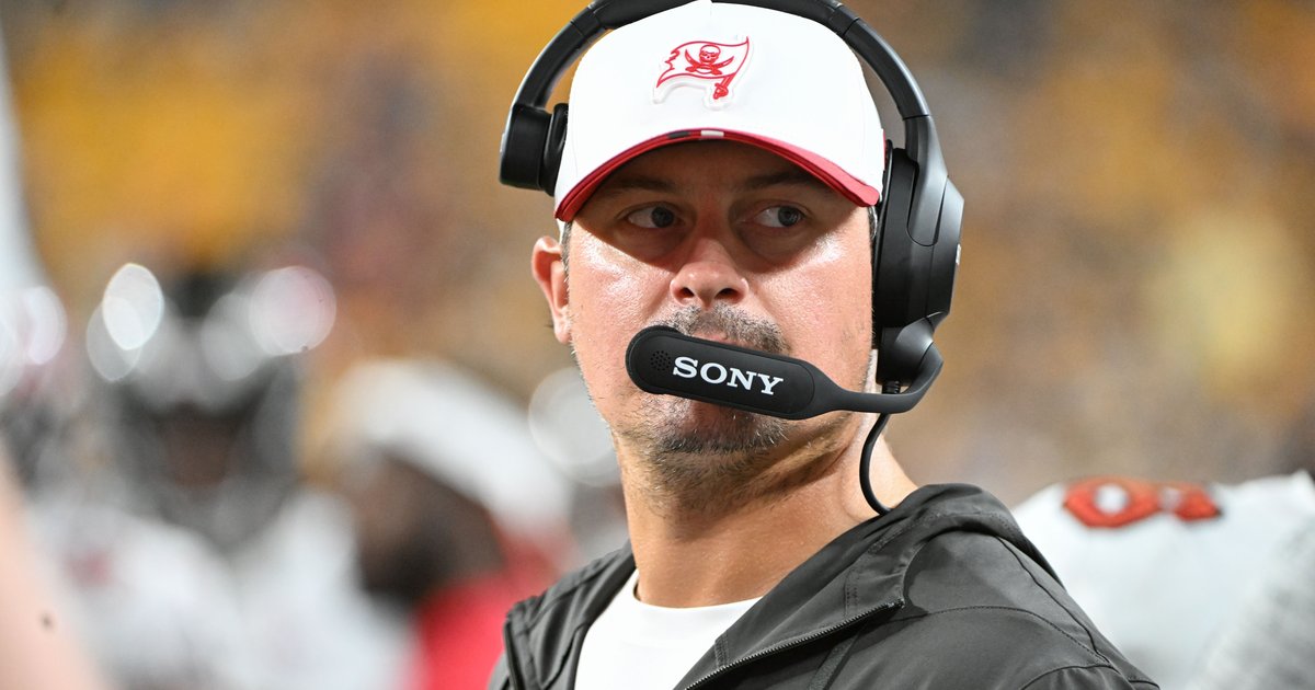Report: Eagles hiring former Buccaneers OC Josh Grizzard to be passing game coordinator