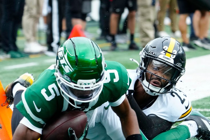 Darius-Slay-Steelers-Eagles_090925