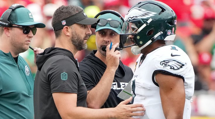 112025NickSirianniJalenHurts