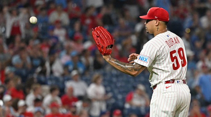Jhoan-Duran-Phillies-2025.jpg