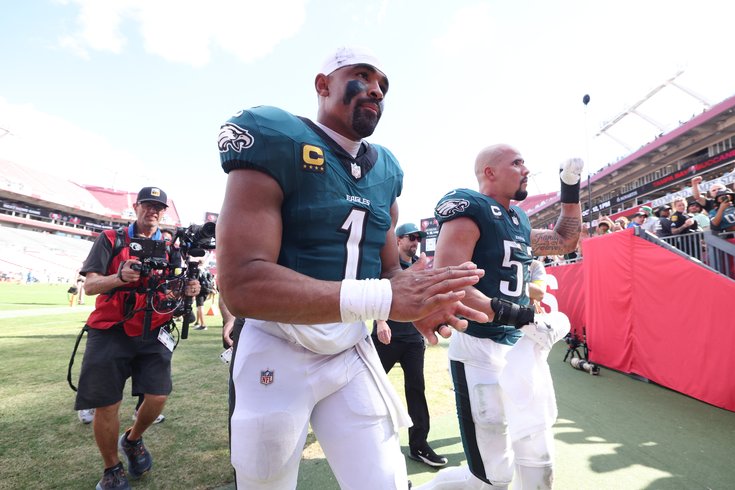 Jalen-Hurts-Zack-Baun-Eagles-Bucs-Postgame-9.28.25-NFL.jpg
