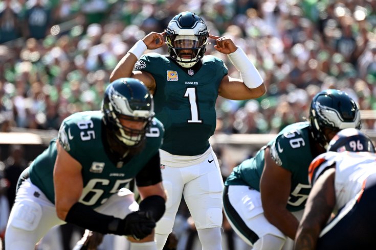 Jalen-Hurts-Eagles-Broncos-Week-5-NFL-2025.jpg