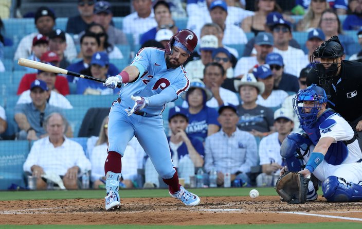 Kyle-Schwarber-Miss-Phillies-Dodgers-NLDS-Game-4-2025.jpg