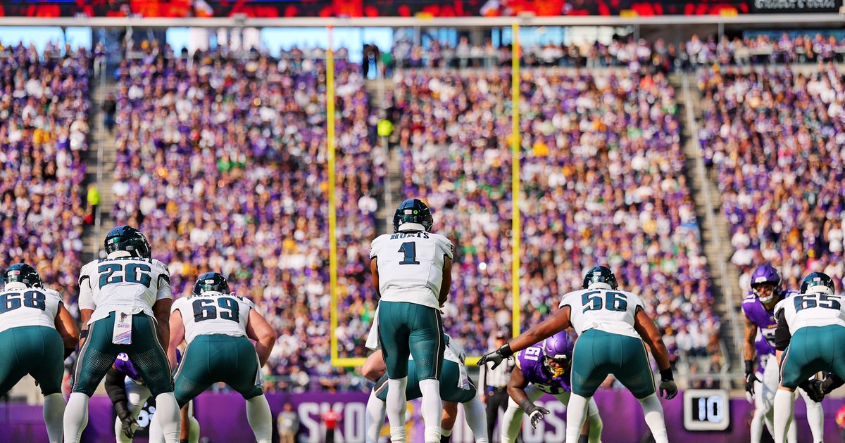 Handing out 10 awards from the Eagles-Vikings game