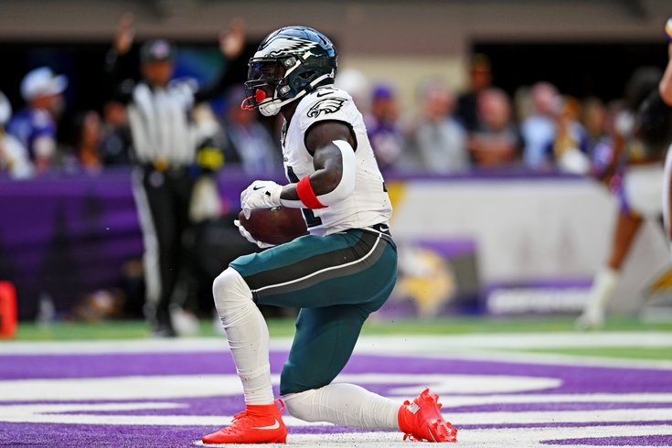 AJ-Brown-TD-Eagles-Vikings-Week-7-2025-NFL.jpg