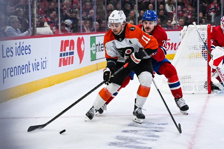 Travis-Konecny-Puck-Flyers-Canadiens-11.4.25-NHL.jpg