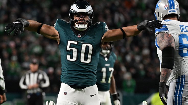 Eagles-Lions-Jaelan-Phillips-sack_111625