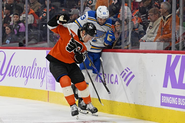 Emil-Andrae-Flyers-Blues-11.20.25-NHL.jpg