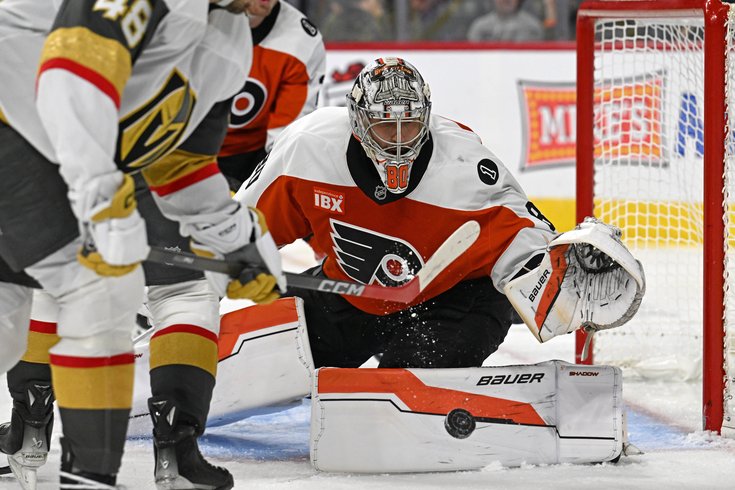 Dan-Vladar-Flyers-Knights-Save-12.11.25-NHL.jpg