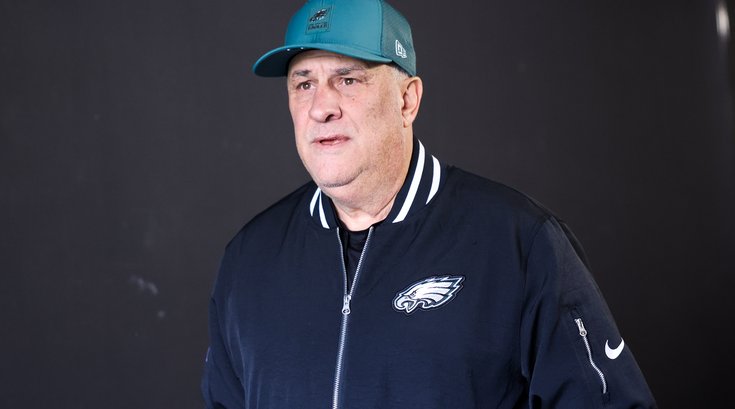 Vic-Fangio-Eagles-12.14.25-NFL.jpg