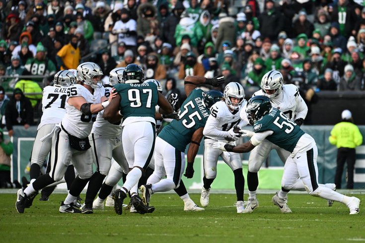 Brandon-Graham-Sacks-Kenny-Pickett-Eagles-Raiders-Week-15-NFL-2025.jpg