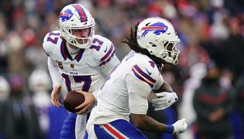 122525JoshAllenJamesCook