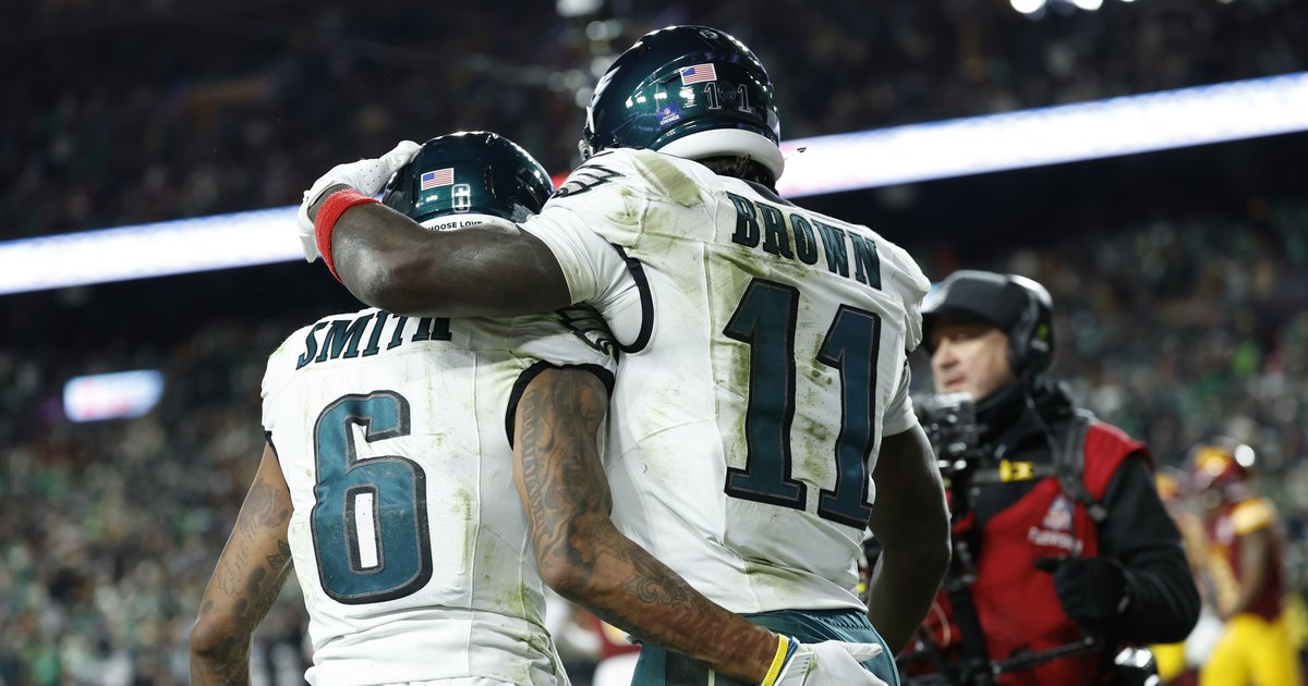 Eagles mailbag: Better season in 2026: DeVonta Smith or A.J. Brown?