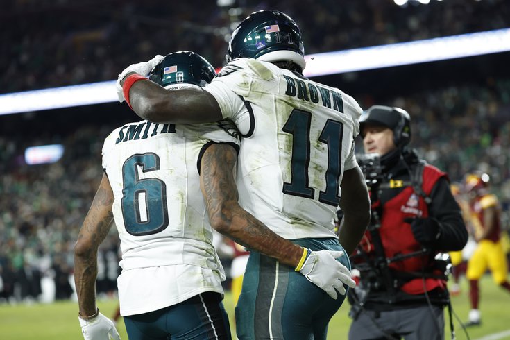 Eagles-Commanders-AJ-Brown-Devonta-Smith_122025