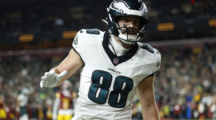 Eagles-Dallas-Goedert-celebrate_122026