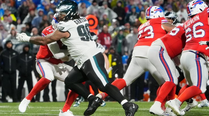 Eagles-Jalen-Carter-Bills-Sack_122825