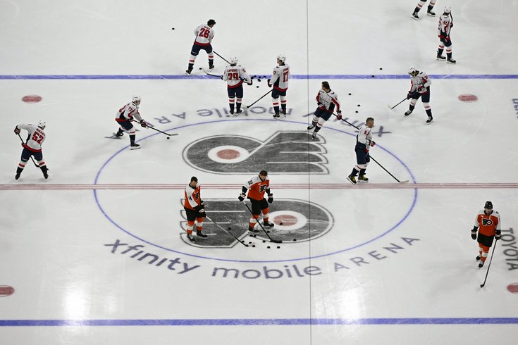 Flyers-Warmups-2.3.26-NHL-Caps.jpg