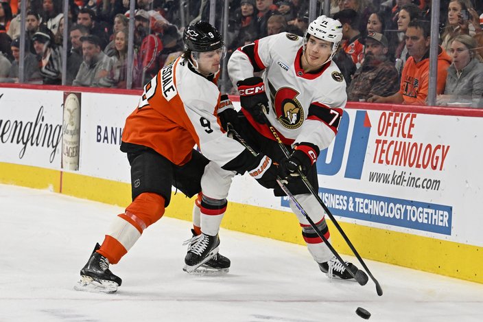 Jamie-Drysdale-Check-Flyers-Sens-2.5.26-NHL.jpg