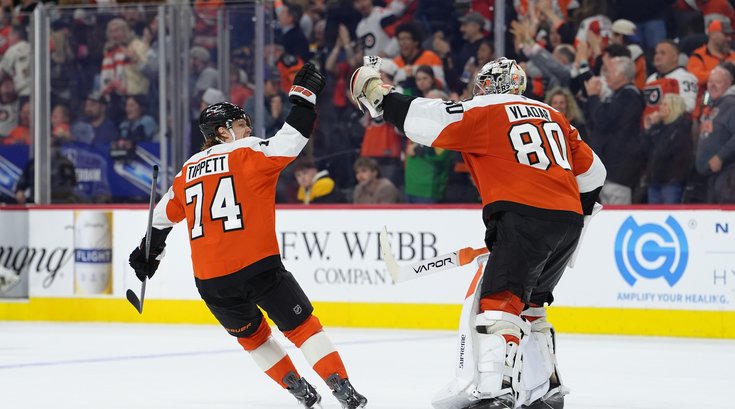 Owen-Tippett-Dan-Vladar-Flyers-Win-4.5.26-NHL.jpg