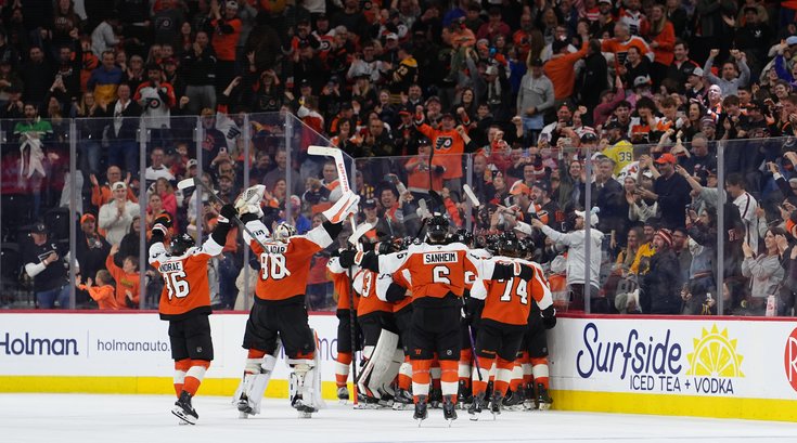 Flyers-Celebration-Porter-Martone-Bruins-NHL-4.5.26.jpg