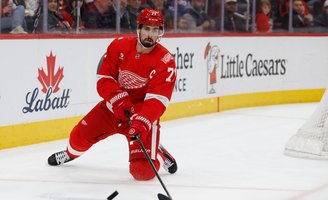 Dylan-Larkin-Red-Wings-2026.jpg
