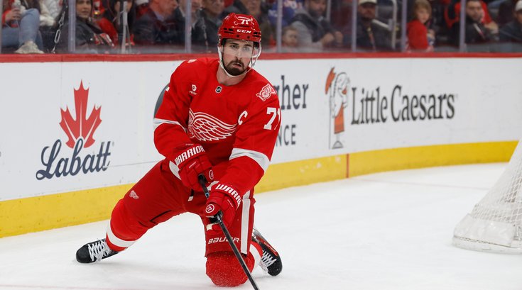 Dylan-Larkin-Red-Wings-2026.jpg