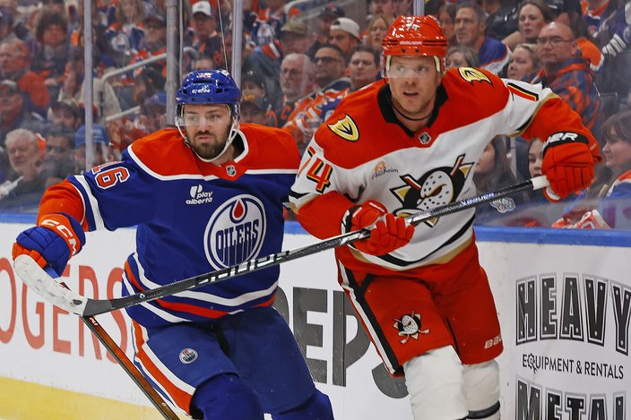 John-Carlson-Ducks-Oilers-Playoffs-2026.jpg