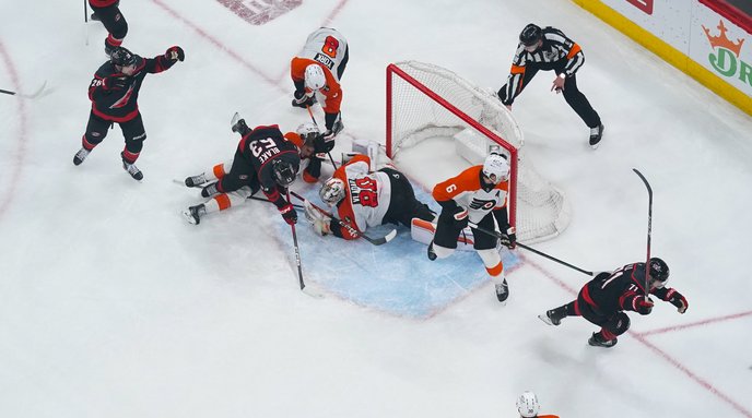 Taylor-Hall-OT-Winner-Game-2-Flyers-Canes-2026.jpg