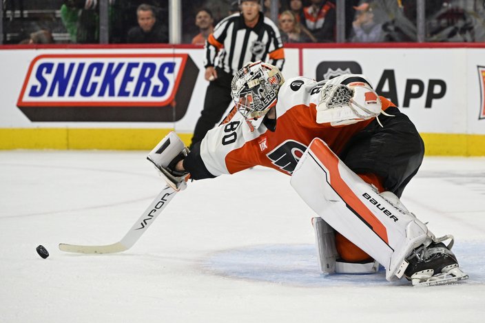 Dan-Vladar-Flyers-Playoffs-2026.jpg
